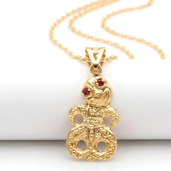 18K Gold Filled Māori Hei-Tiki Pendant Necklace – Ruby Red Gemstone Eye Tiki Necklace