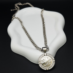 Load image into Gallery viewer, Silver 1913 Full Sovereign Pendant Necklace with CZ