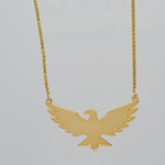 Load image into Gallery viewer, Gold Toned Eagle necklace
