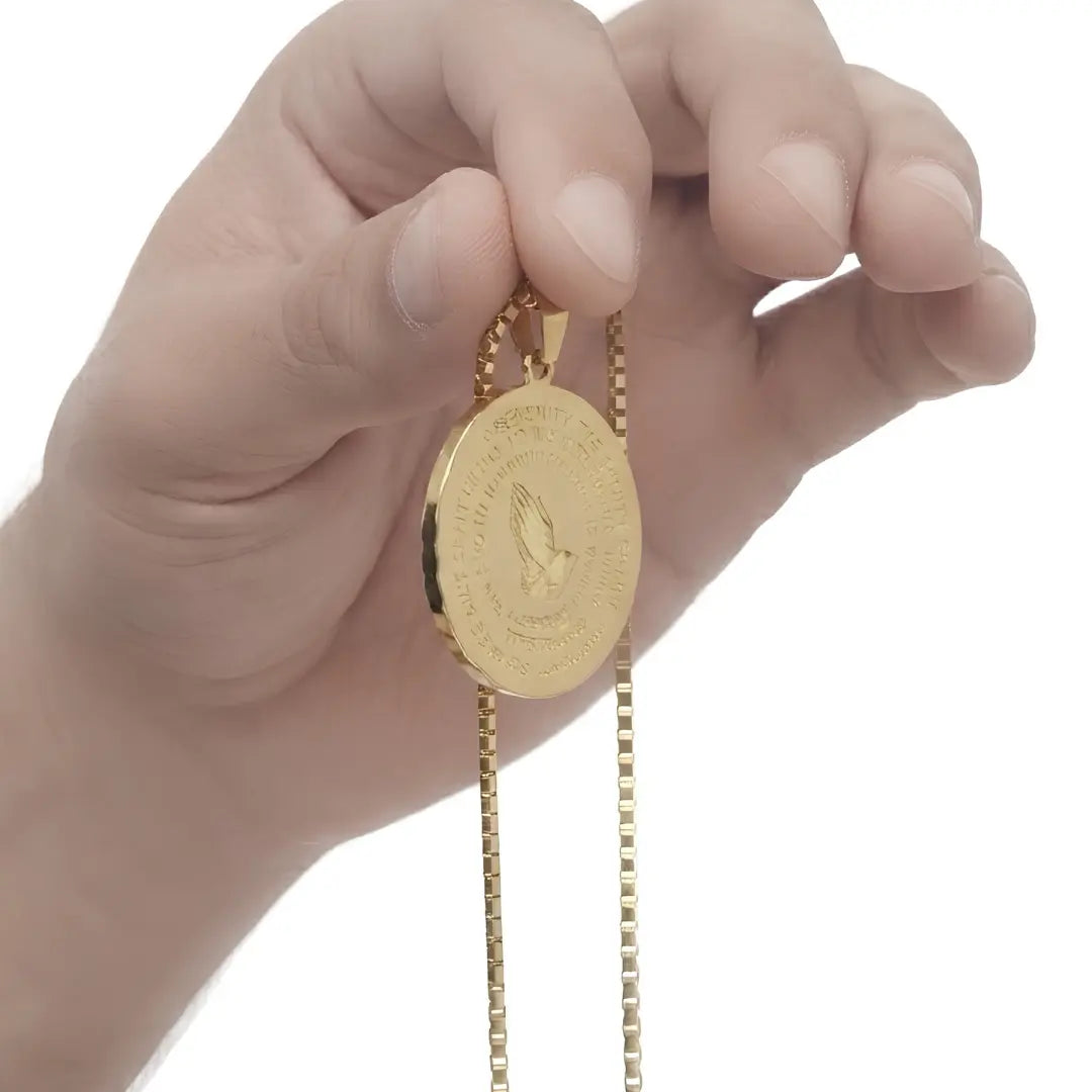 Serenity Prayer & Praying Hands Medallion Necklace (Black, Gold & Silver Tone) – 52cm Belcher Chain