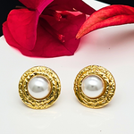 Load image into Gallery viewer, 18K Gold Filled Pearl Stud Earrings