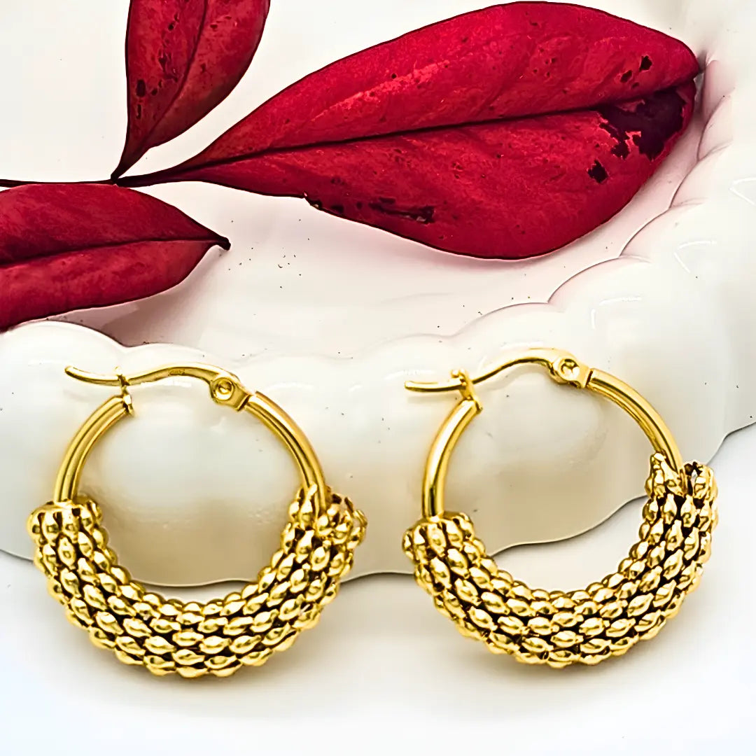 18K Gold Filled Classic Hoop Earrings – 20mm Polished Lightweight Everyday Hoop Earrings for Women