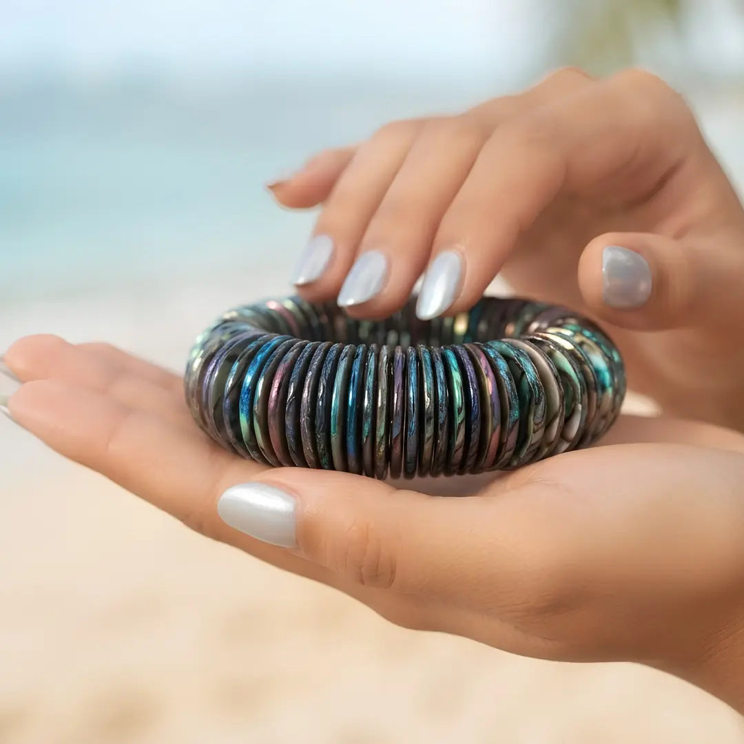 Multicolored Mother of Pearl Stretch Bracelet (25mm) – Vibrant Pearlescent Shell Statement Cuff
