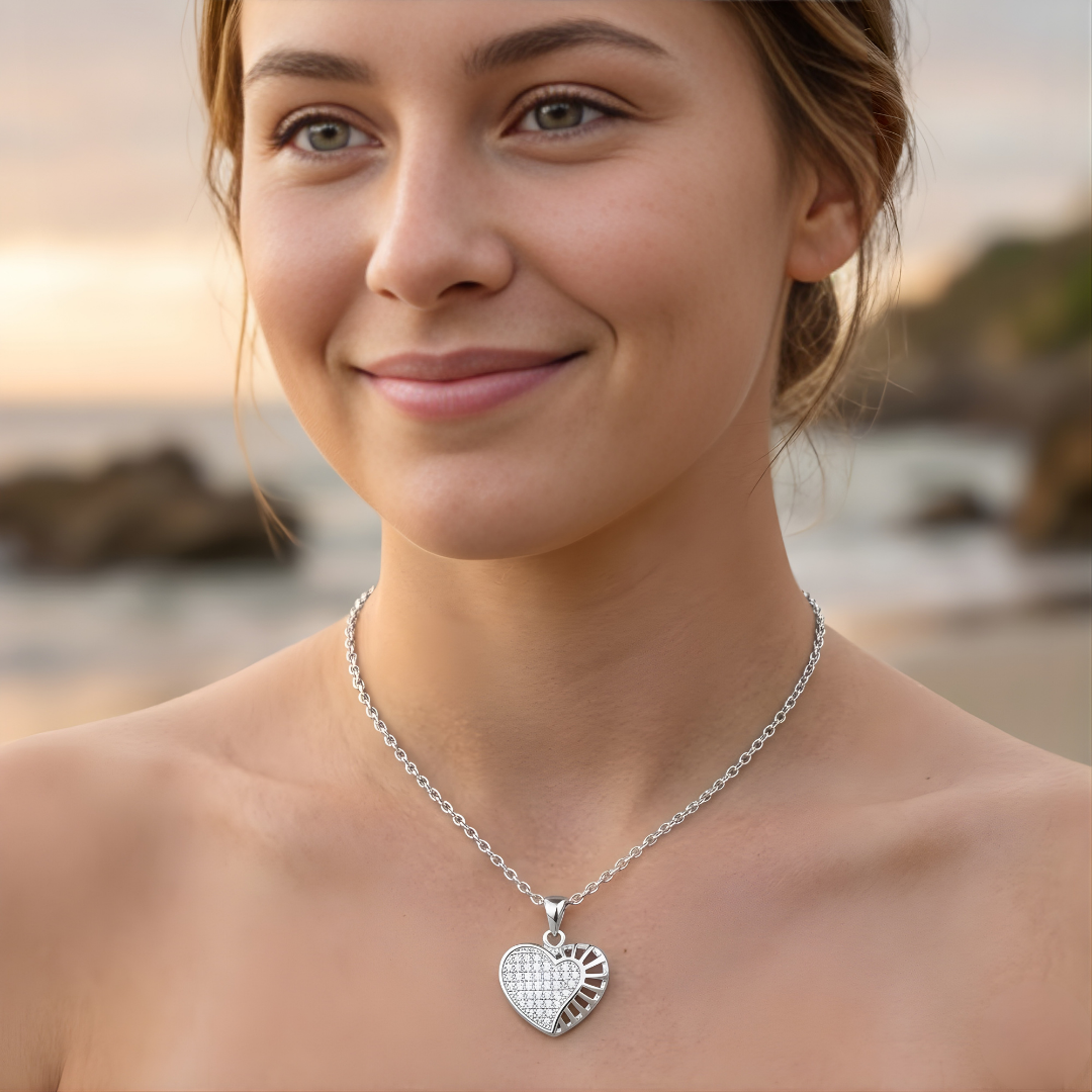 Silver Heart Pendant Necklace with American Diamond
