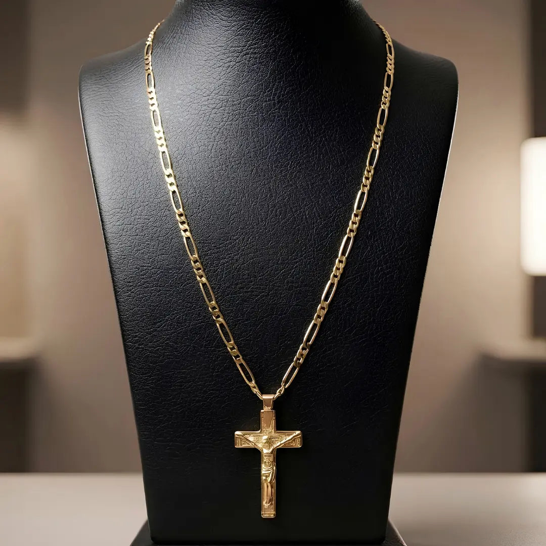18K Gold Filled Crucifix Necklace – Sculpted 40mm x 25mm Christian Corpus Cross Pendant with 60cm x 3mm Figaro Chain for Men