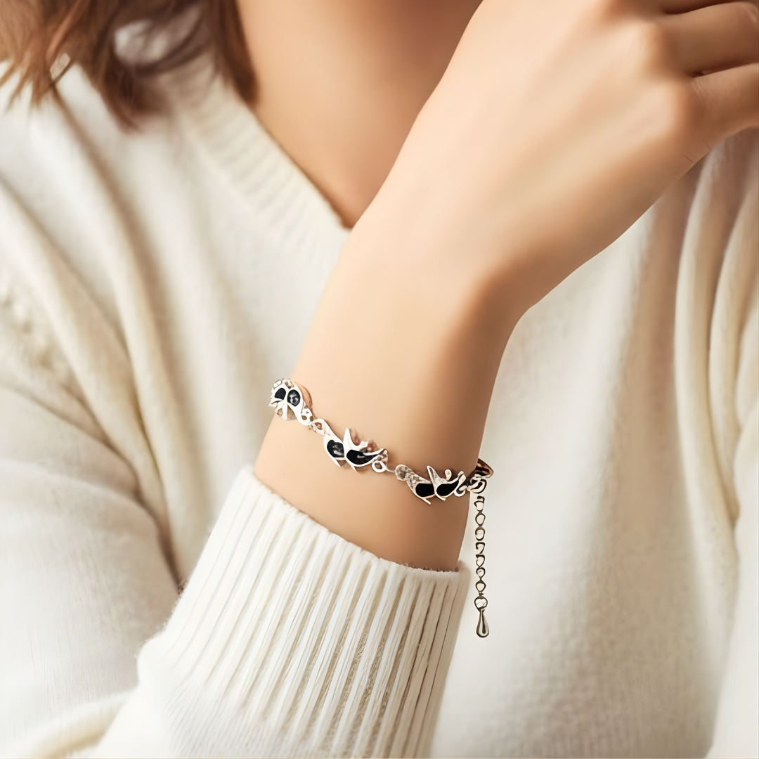 Silver Twin Black Enamel Fish Bracelet – 22cm Adjustable