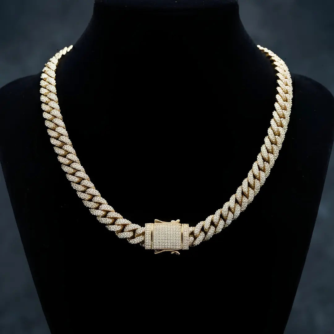 18K Gold Filled Iced-Out Cuban Link Chain Necklace (12mm x 45cm) – Pavé Diamond-Style Luxury Jewelry