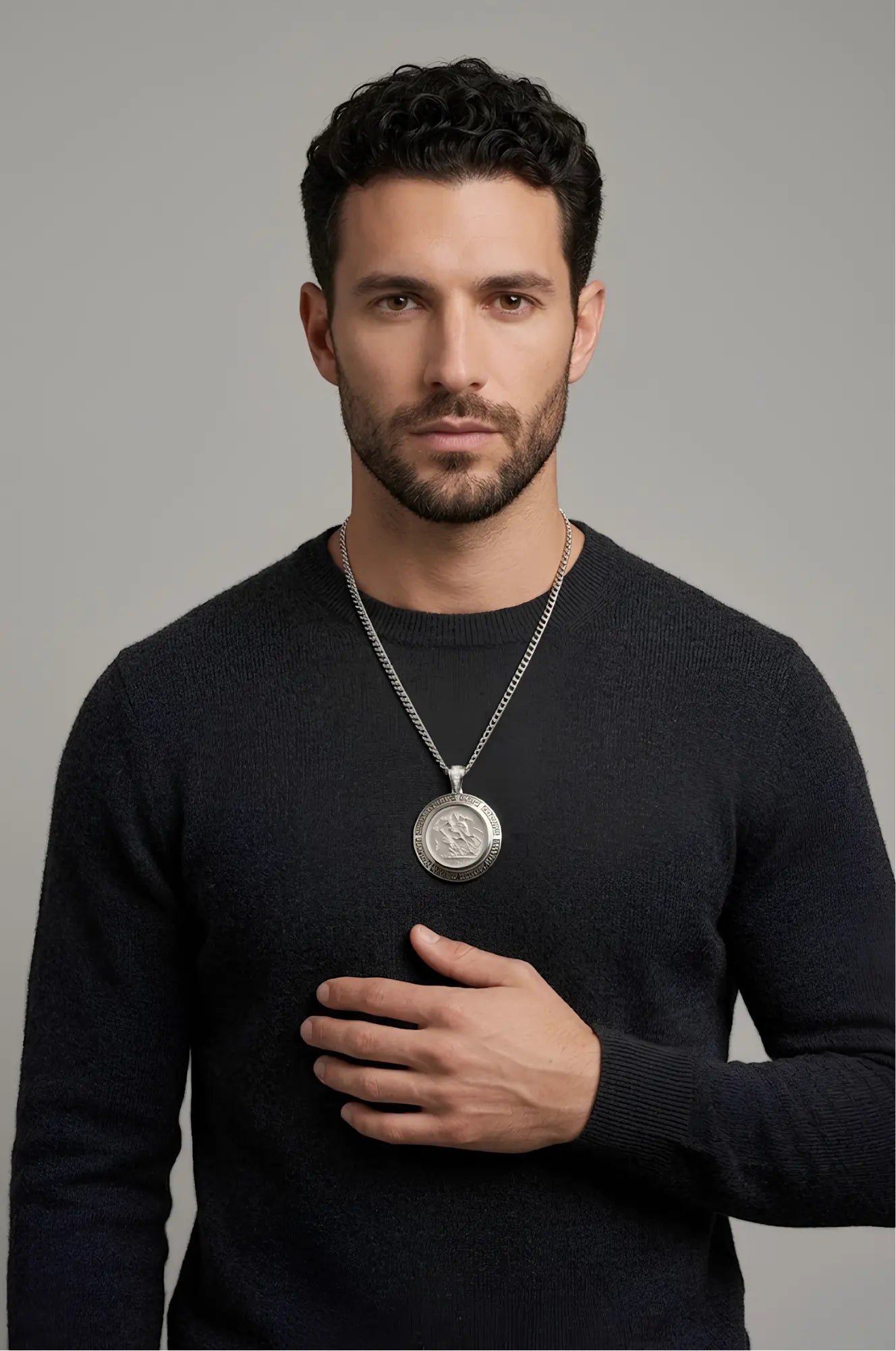 Silver  Full Sovereign Pendant Necklace – 1913 Coin