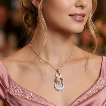 Silver Three Circle Pendant Necklace with American Diamonds – Interlocking Tiered Circle Drop Necklace