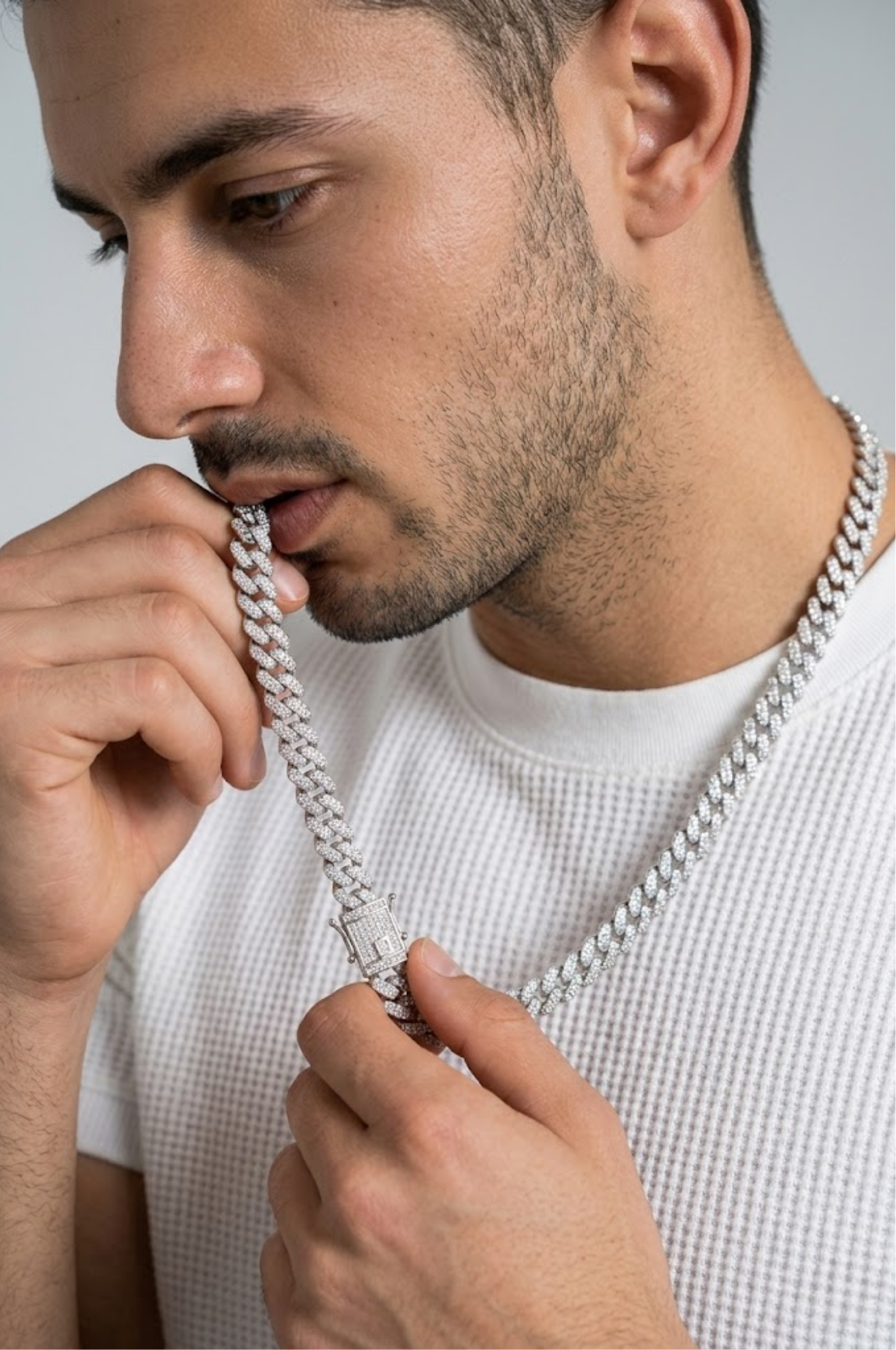 Silver Iced-Out Cuban Link Chain 55cm x 14mm