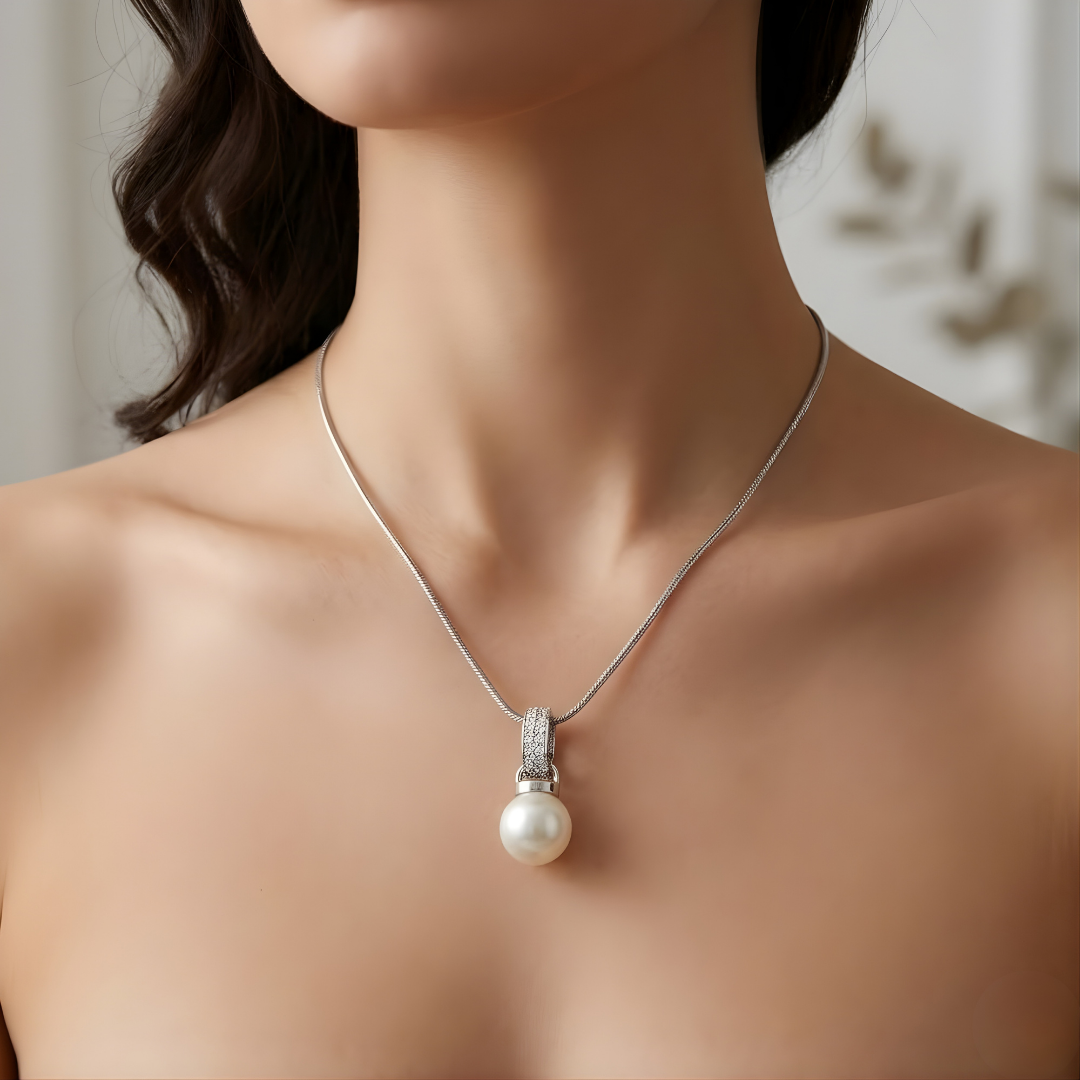 Silver White Pearl Pendant Necklace with Diamonds