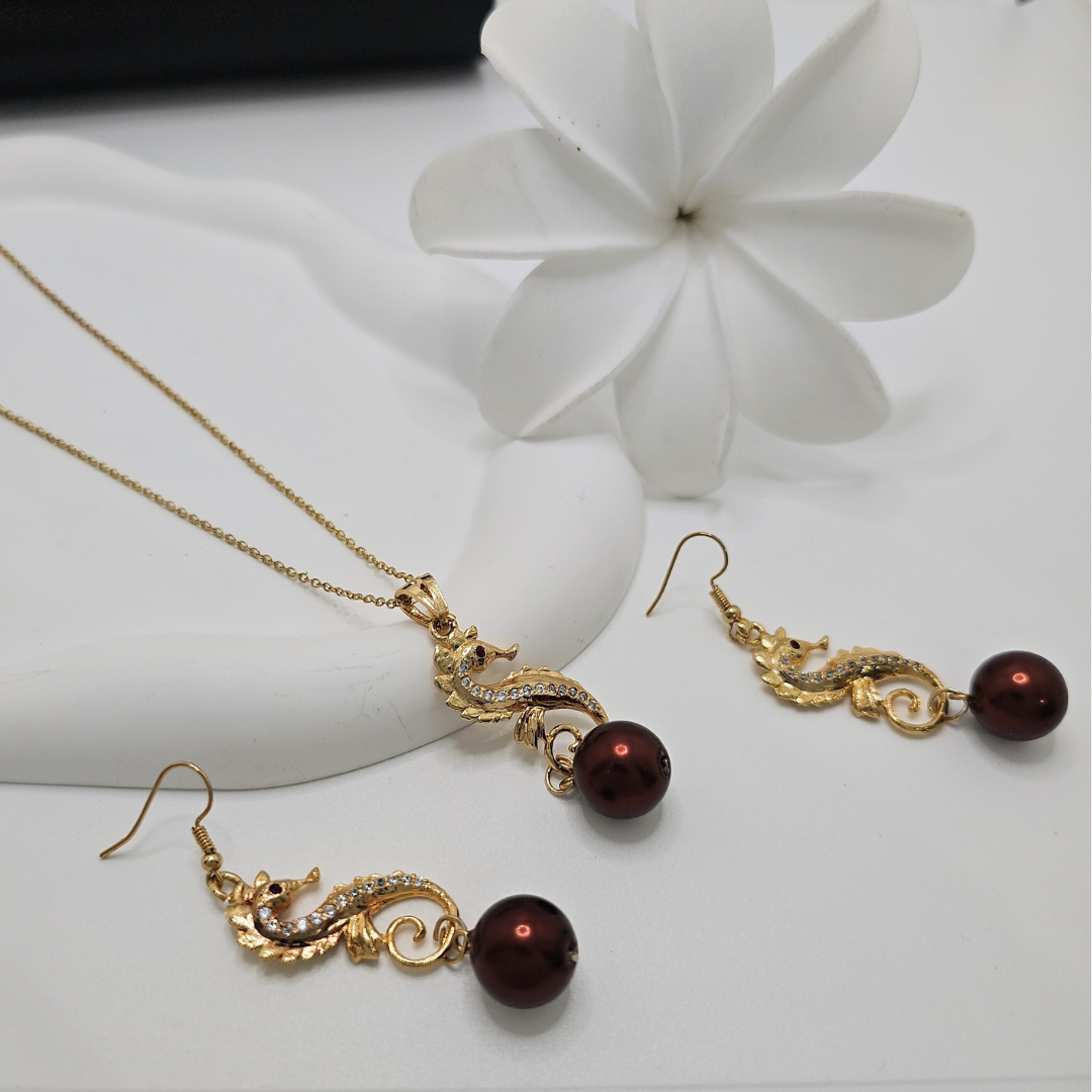 18K Gold Filled Hawaiian Sea Horse Pendant Necklace