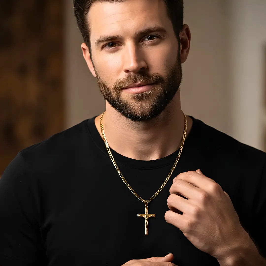 18K Gold Filled Classic Crucifix Necklace – Sculpted 30mm x 18mm Christian Cross Pendant with 60cm x 3mm Figaro Chain for Men