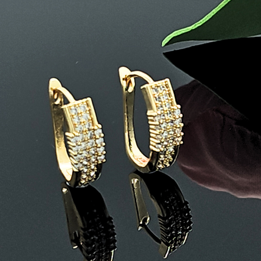 Reversible 18mm Cubic Zirconia Huggie Earrings – Tarnish-Proof Everyday Luxury