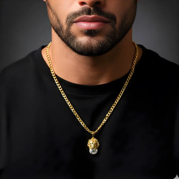 18K Gold Lion Pendant Necklace with Diamond
