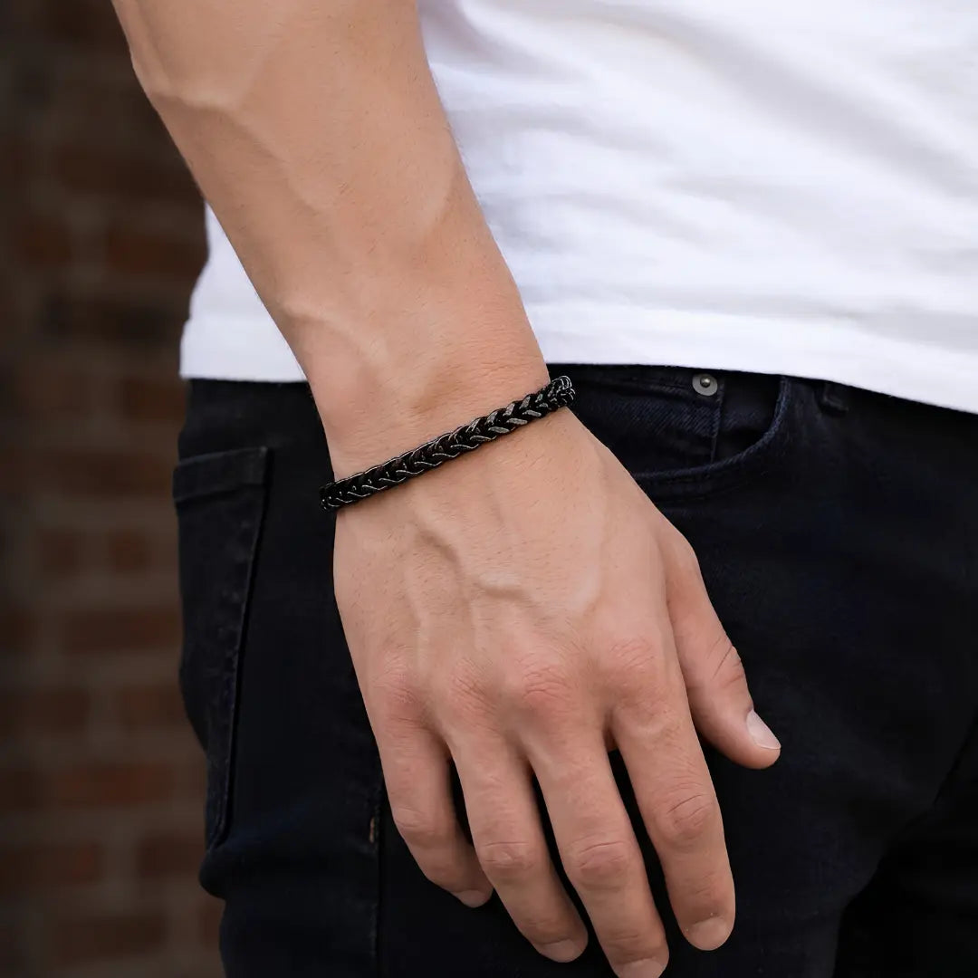 12mm Franco Chain Bracelet (20cm) – Tarnish-Proof Stainless Steel Bold Statement Wristband in Gold & Black