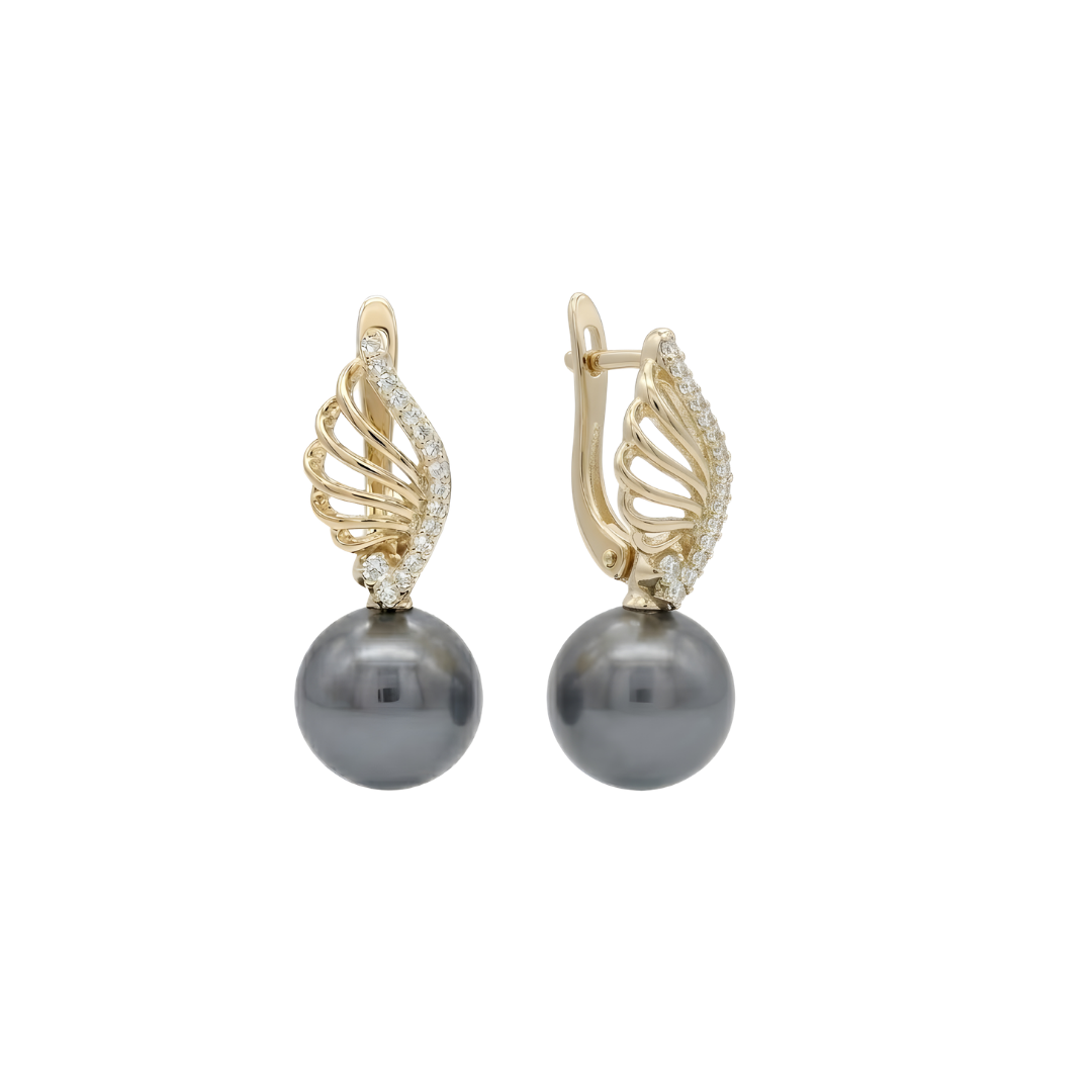 18K Gold Filled Hawaiian Pearl Necklace with Diamond Huggee Earrings