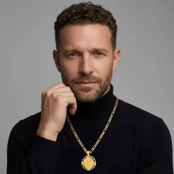 18K Gold Filled Sovereign Coin Medallion Necklace – Figaro Chain Vintage Pendant for Men & Women