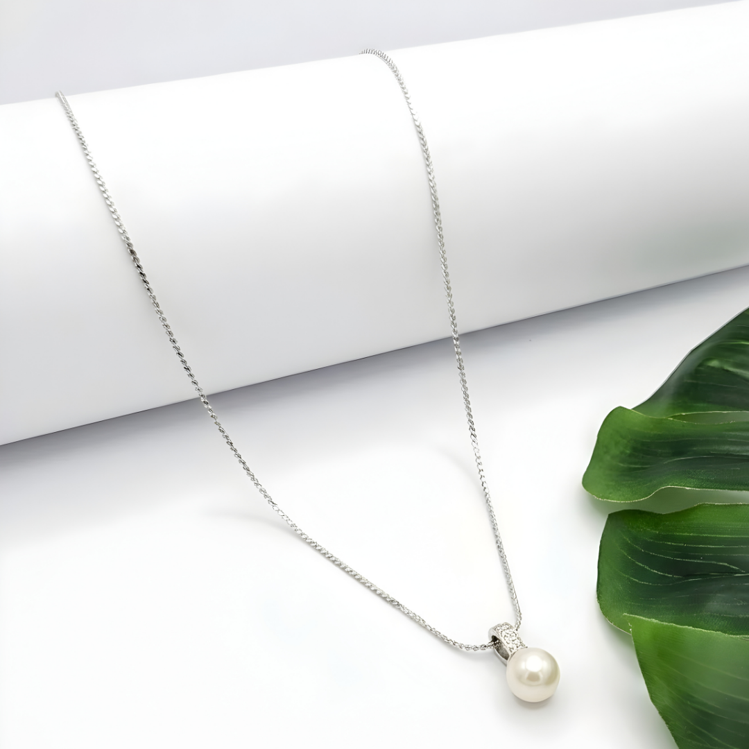 Silver White Pearl Pendant Necklace with Diamonds