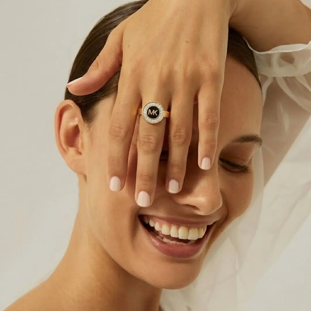 Women’s Luxury-Inspired Cubic Zirconia Ring
