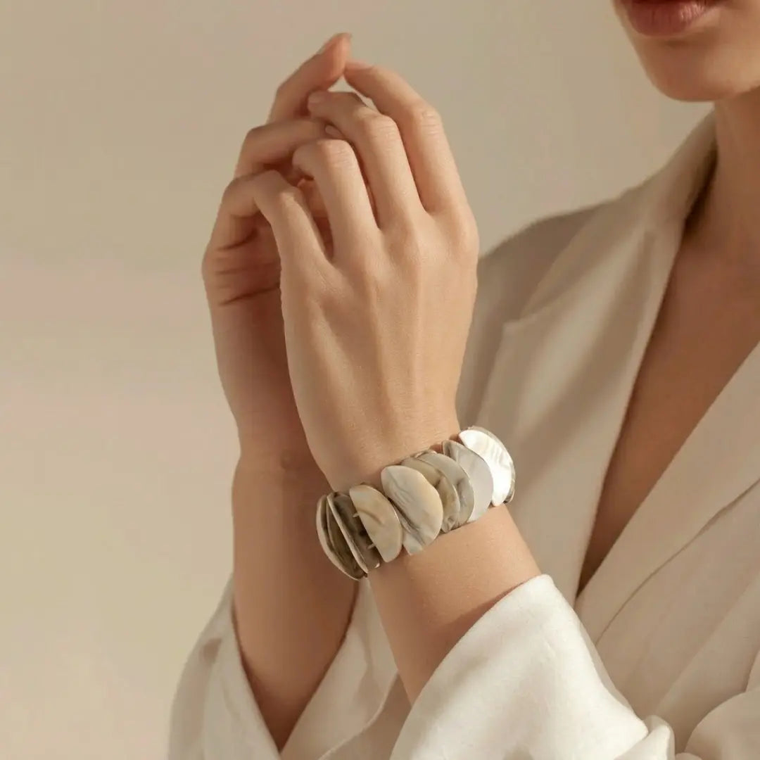 Brown Mother of Pearl Adjustable Bracelet