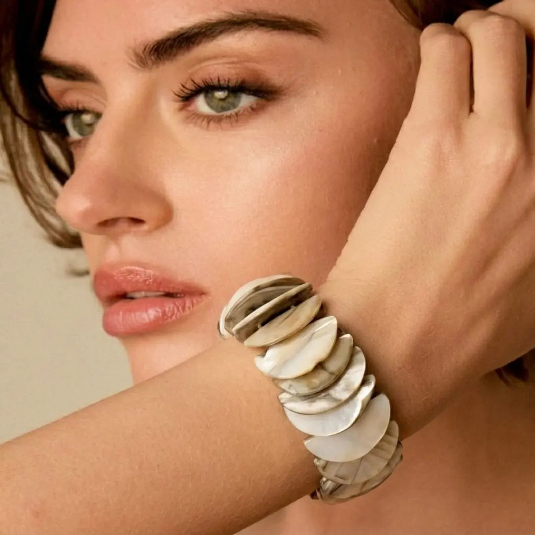 Brown Mother of Pearl Adjustable Bracelet