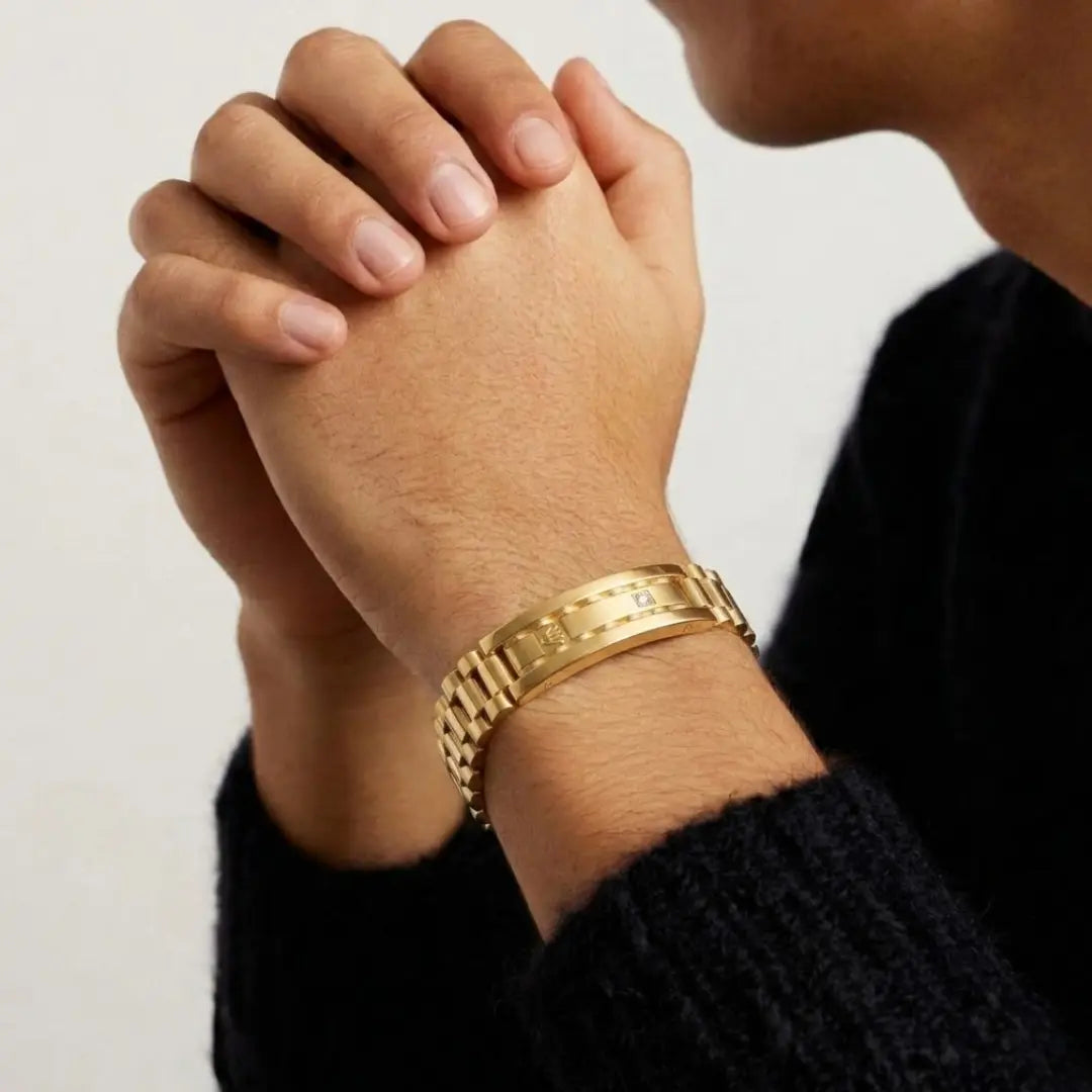 Gold Juxury Stainless Steel Diamond  Bracelet