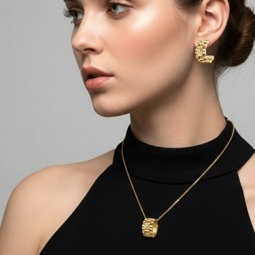 18k Gold Filled Women's Pendant & Earrings Set