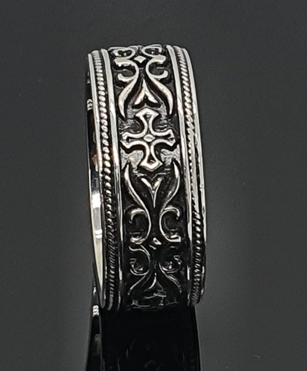 Gorgeous Stainless Steel Non Fading Black Viking Mens Stainless Steel Ring